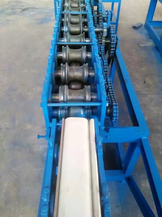 抗風(fēng)卷簾門機125